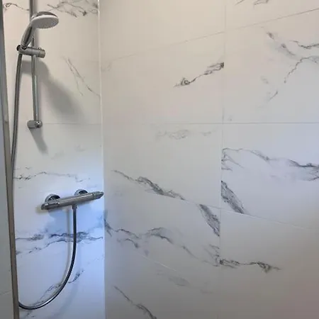 't Esdoorntje 펜션 에페