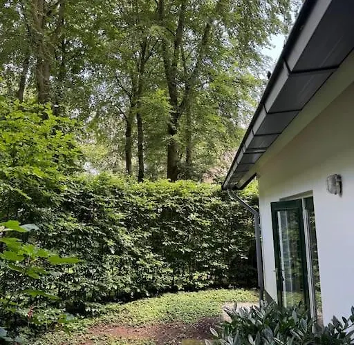 't Esdoorntje Semesterbostad