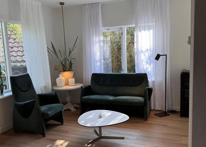 't Esdoorntje Semesterbostad